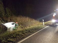 Verkehrsunfall mit eingeklemmter Person